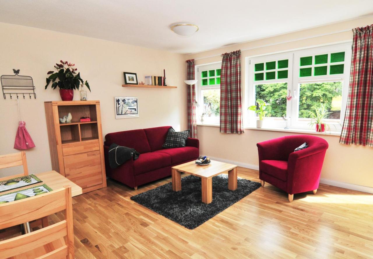 Schloms Hof Appartement Waffensen Buitenkant foto