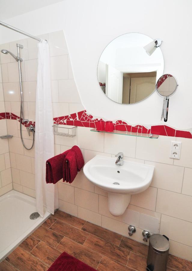 Schloms Hof Appartement Waffensen Buitenkant foto
