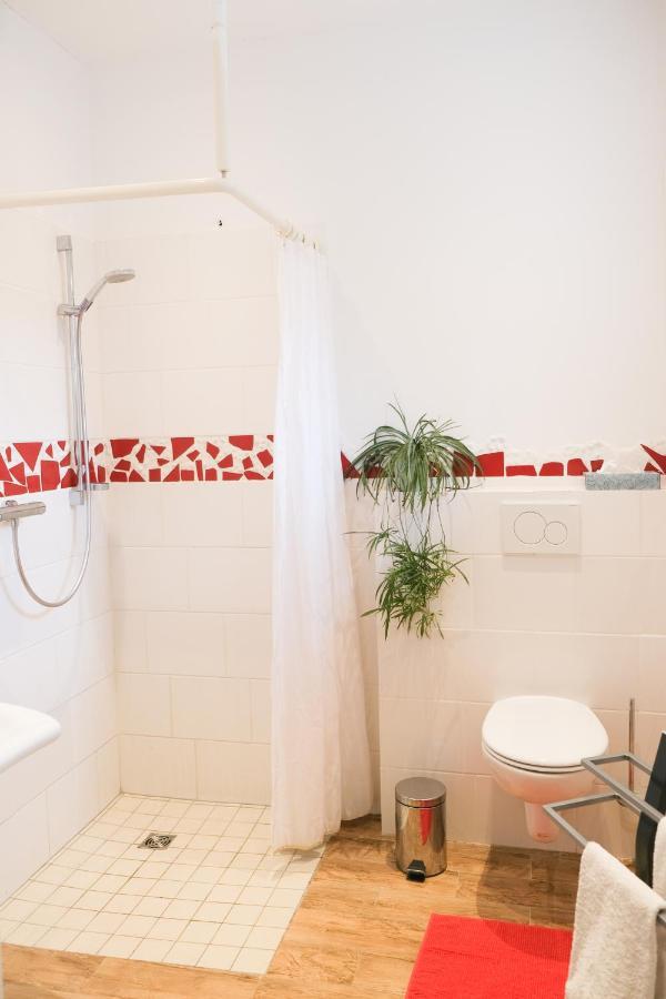 Schloms Hof Appartement Waffensen Buitenkant foto