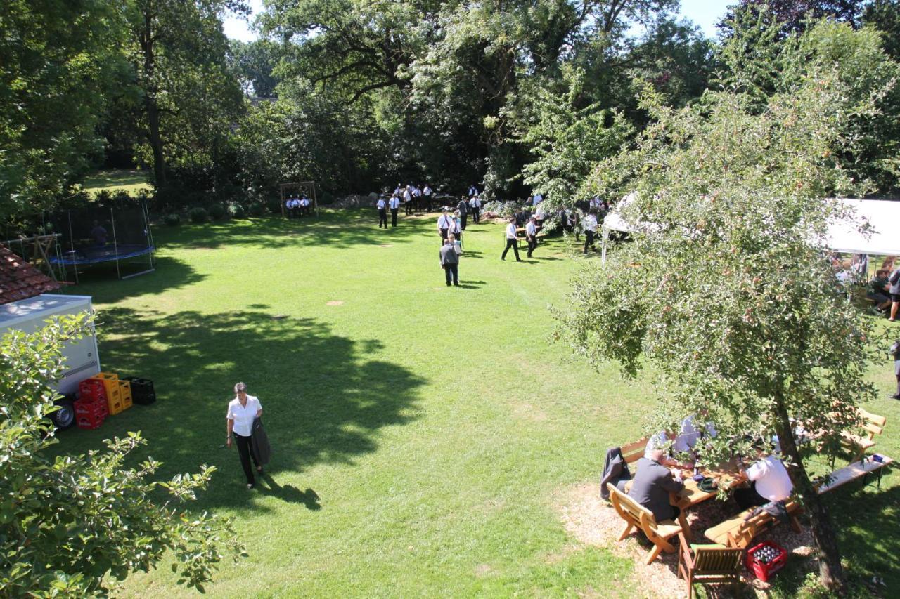 Schloms Hof Appartement Waffensen Buitenkant foto